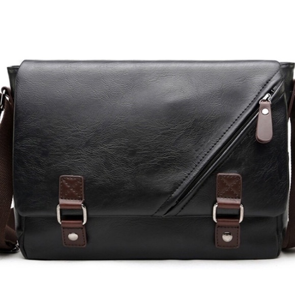 Luxury Black Leather Bag. - Picture 2 of 8